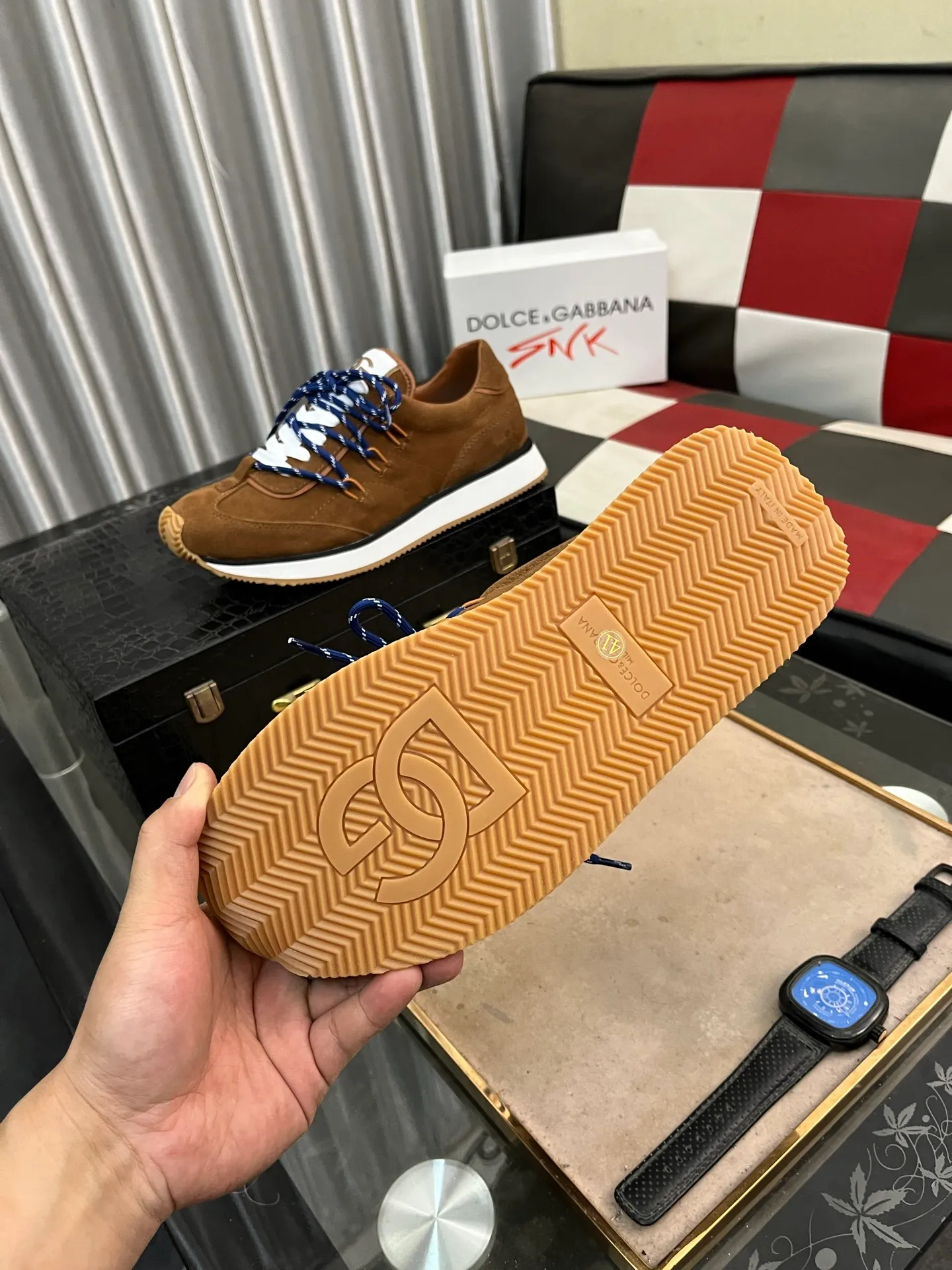 Men's Men's Shoes💰480⌚️⌚️Dolce&Gabbana••DG✔️High-end men's sports•casual shoes. Original goods from top counters. Original imported cowhide, multi-material splicing design ➕Imported cowhide lining, cowhide feet ➕Original TPR elastic outsole.  Size: 38-46